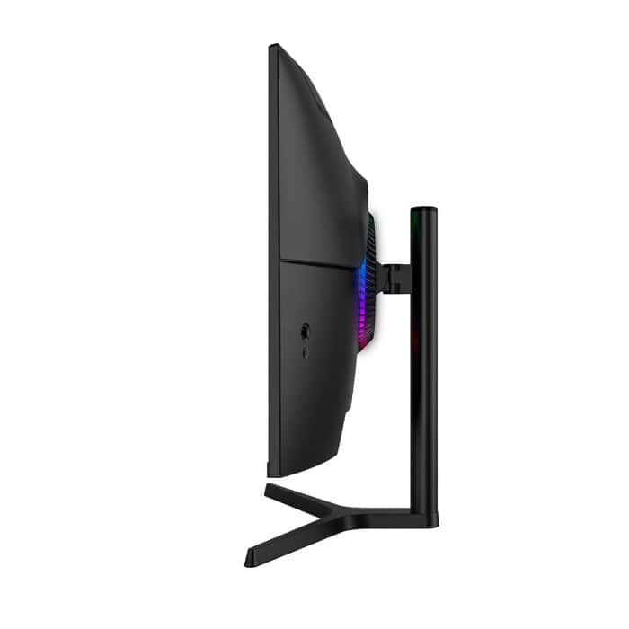 Yüksek performanslı oyun monitörü, RGB aydınlatmalı ve ergonomik tasarıma sahip, Gameraider markası.