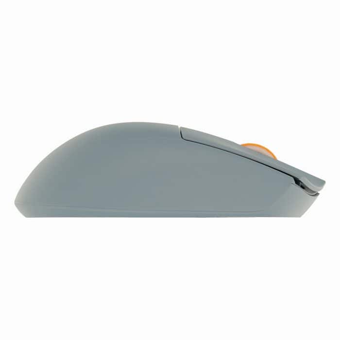 Yüksek hassasiyetli kablosuz bilgisayar faresi, ergonomik tasarım ve hızlı tepki özellikleriyle oyun.